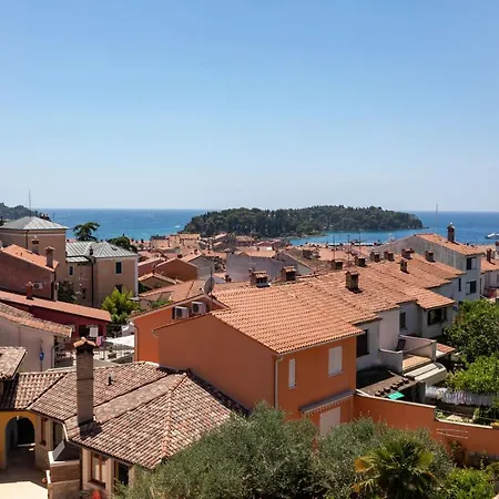 House Domenico 3*